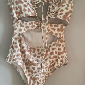 Aerie Women's One Piece Swimsuit M Multicolor Animal Print Cut-Out